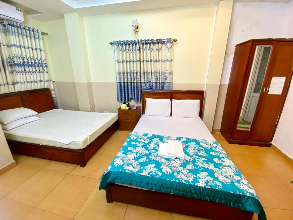 Ngoc Trinh Hotel Ho Chi Minh City Exterior photo
