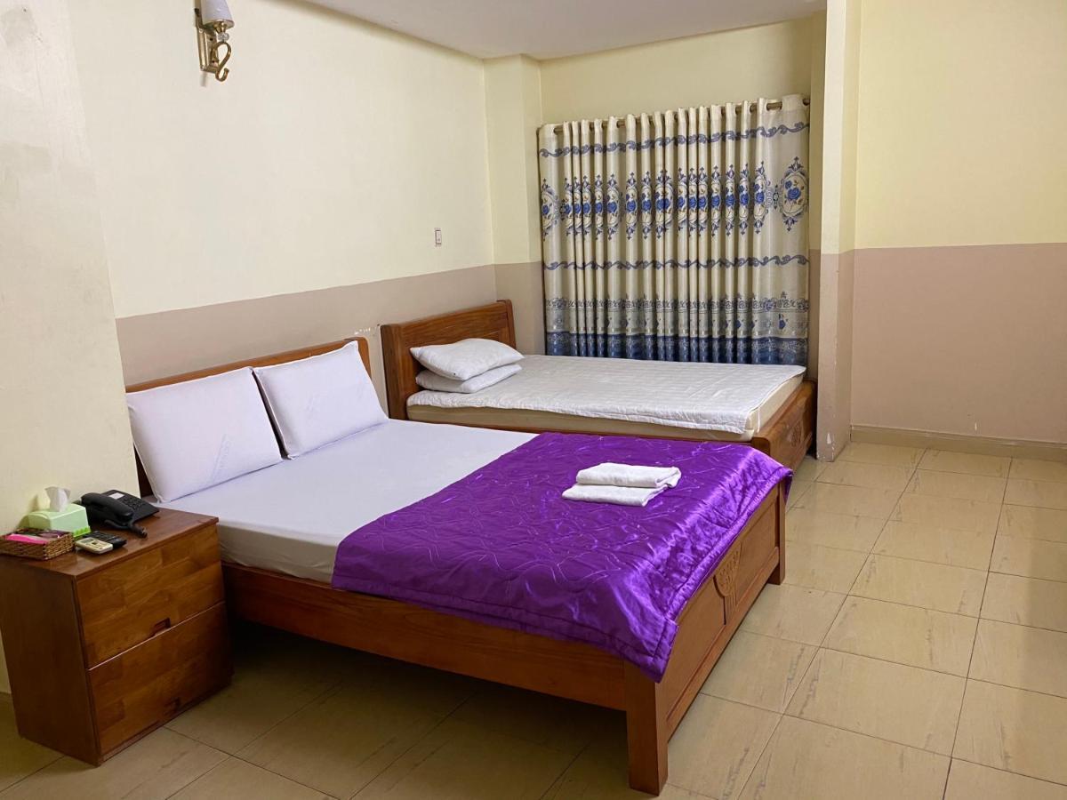 Ngoc Trinh Hotel Ho Chi Minh City Exterior photo